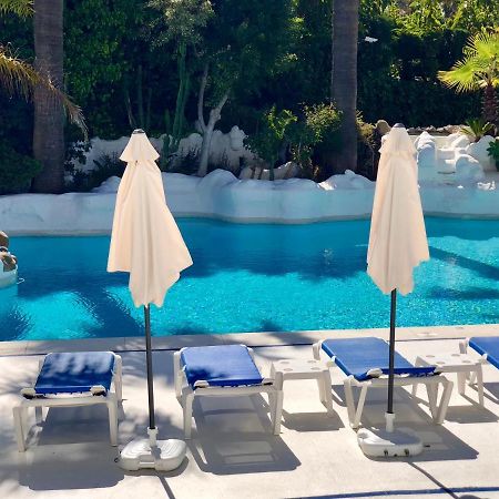 Luxury Apartment In La Isla, Puerto Banus Marbella Exterior photo