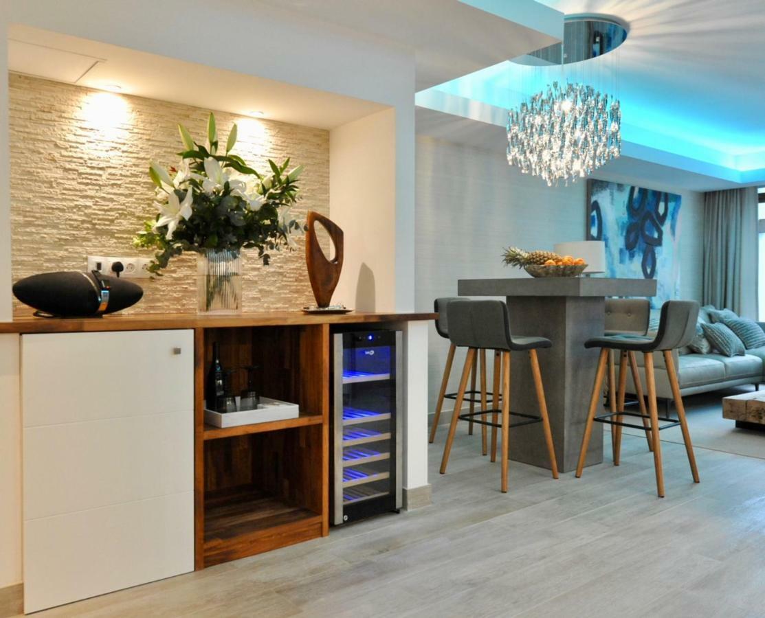 Luxury Apartment In La Isla, Puerto Banus Marbella Exterior photo